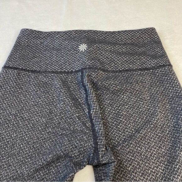 ATHLETA CRISS CROSS POWER UP 7/8 LEGGINGS - Picture 3 of 6